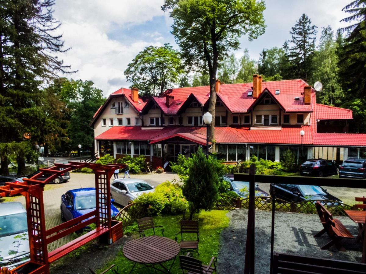 Hotel Osrodek Konferencyjno-Wypoczynkowy "Krucze Skaly" W Karpaczu Exterior foto